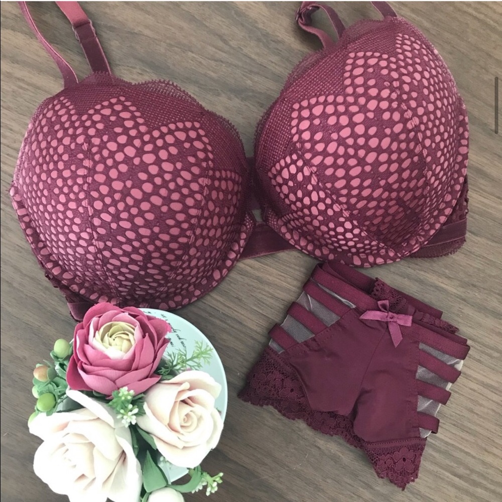 Victoria Secret Lingerie Set